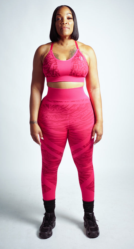 Model Front Pose With Auréline Sculpt Set - Plus size available